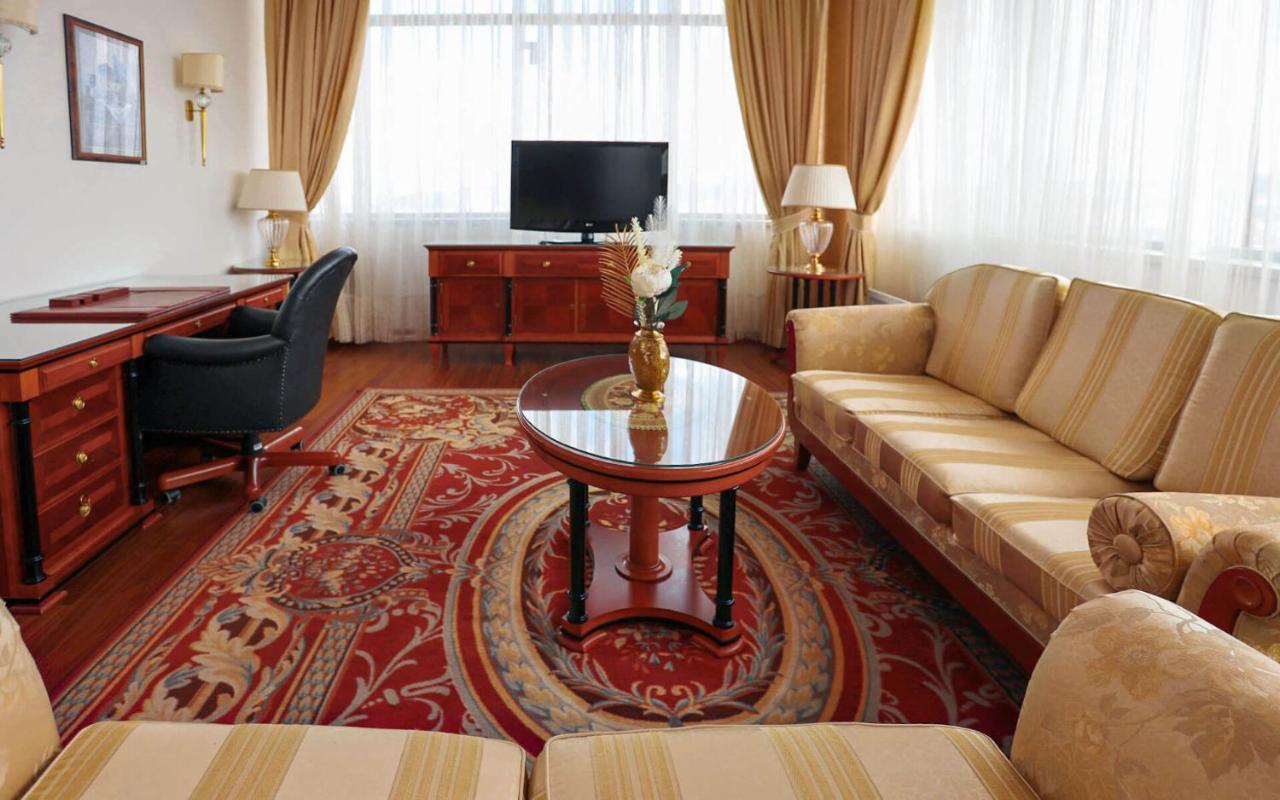 Apart-Hotel Integra Banja Luka Esterno foto